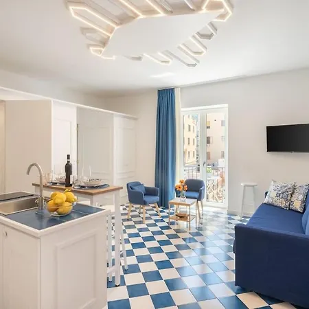 Apartment Sorrentovibes - Exclusive New In Center For Families Sorrento