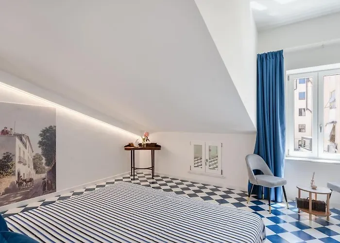 Sorrentovibes - Exclusive New In Center For Families