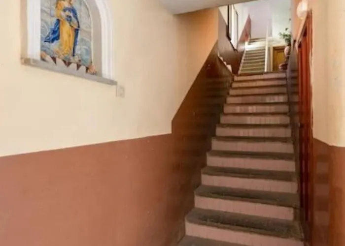 Sorrentovibes - Exclusive New In Center For Families