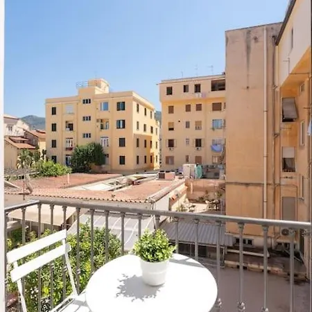 Sorrentovibes - Exclusive New In Center For Families