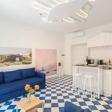 Apartmán Sorrentovibes - Exclusive New In Center For Families *