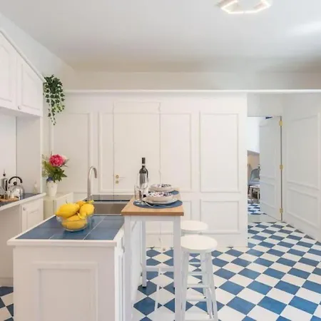 Sorrentovibes - Exclusive New In Center For Families Apartmán *