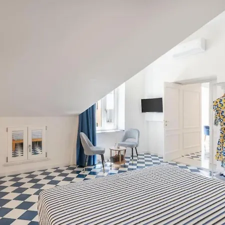 Sorrentovibes - Exclusive New In Center For Families Σορέντο